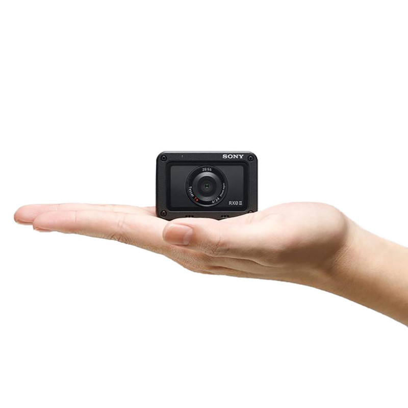 Sony Cyber-shot DSC RX0 II avec poignée V-Logging