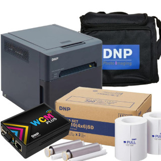 DNP Pack Imprimante QW410 avec 1 Kit 10x15 STD, Sac & WCM Plus