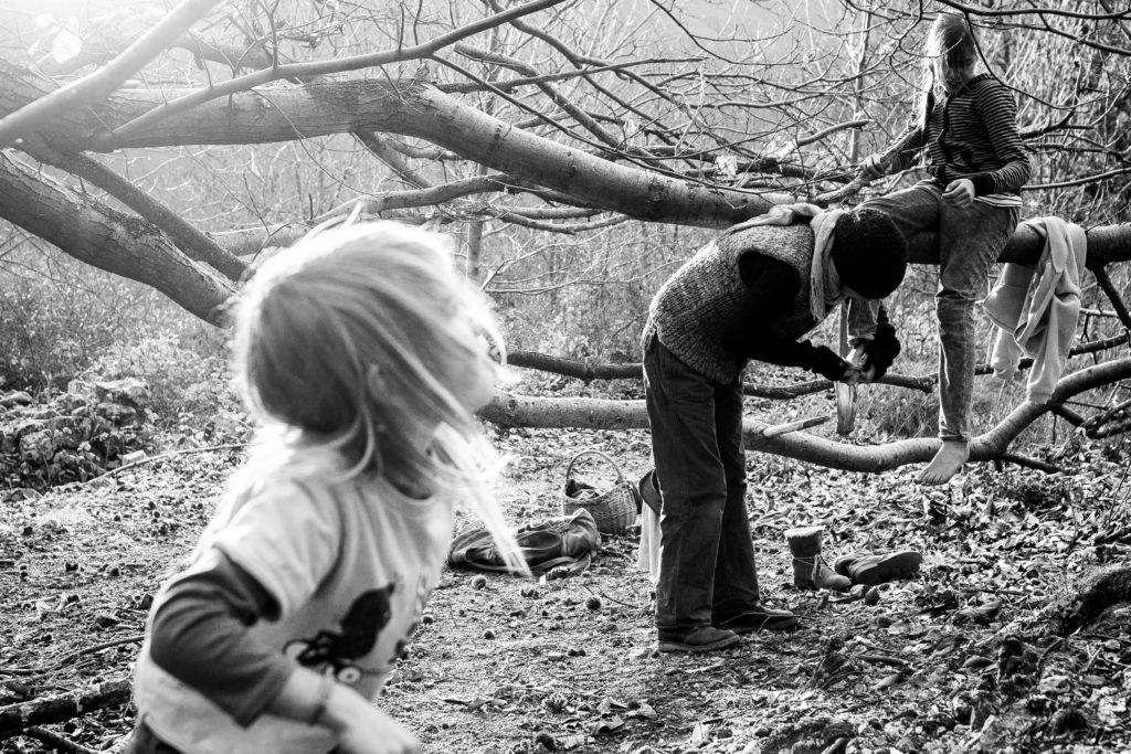 Reportage familial en Ardèche photographié par Louis Garnier