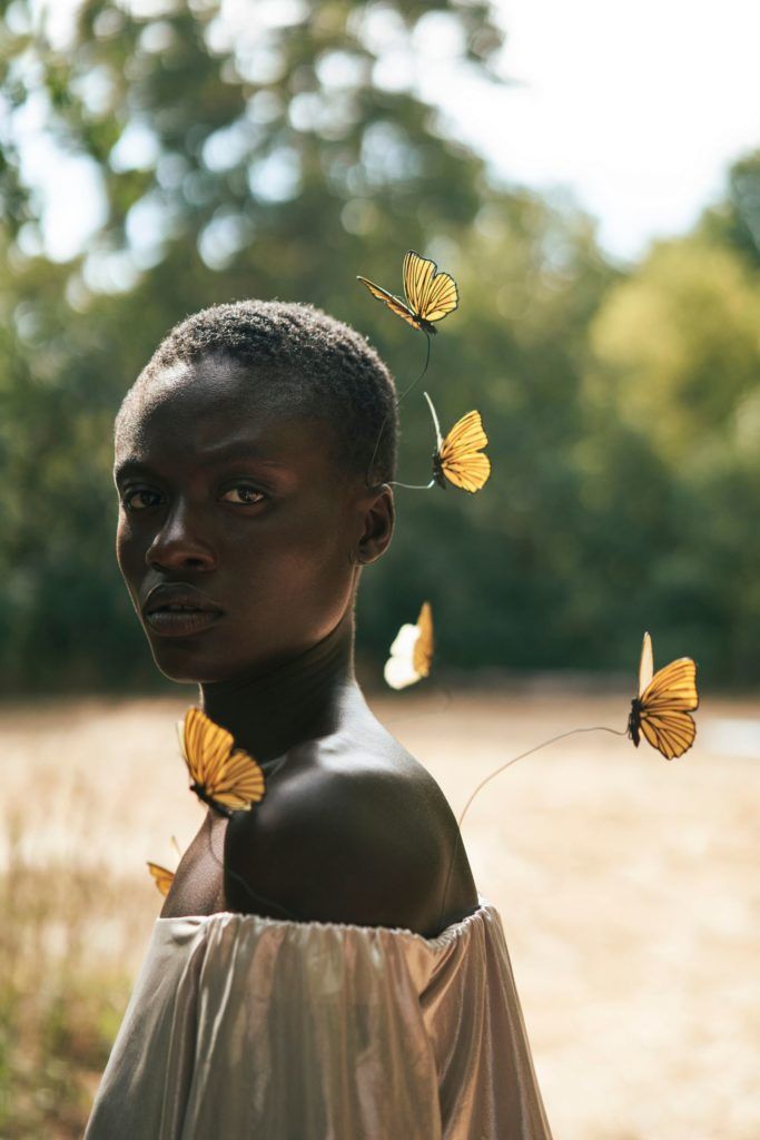 Photographie de mode verticale réalisée par Pauline Darley